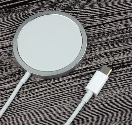 Kabel 1M 15W Port typu C Bezprzewodowa ładowarka Qi Magsafe do iPhone'a